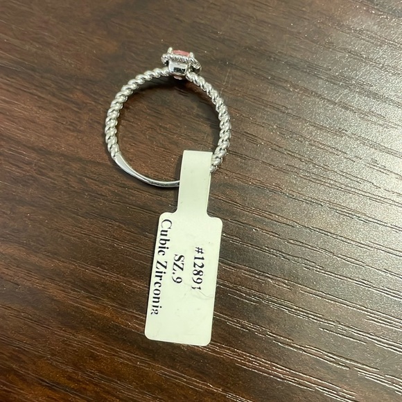 NWT Park Lane Ring - Cubic Zirconia Pink Crystal size 9 - Picture 3 of 8